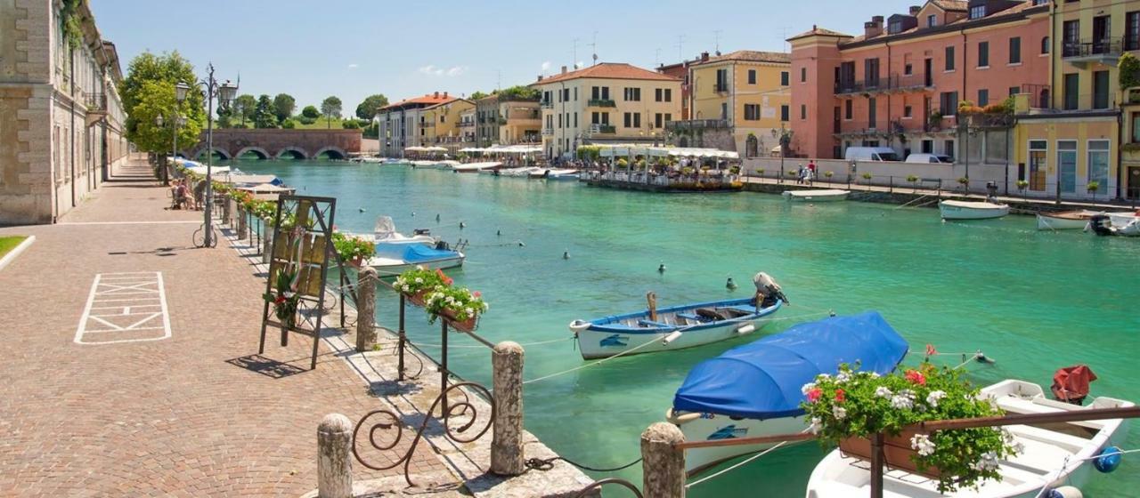 Lake Moments Peschiera del Garda Exterior photo